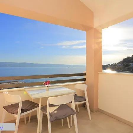 Apartment The Penthouse Apartment, First Row By The Sea, House Ana